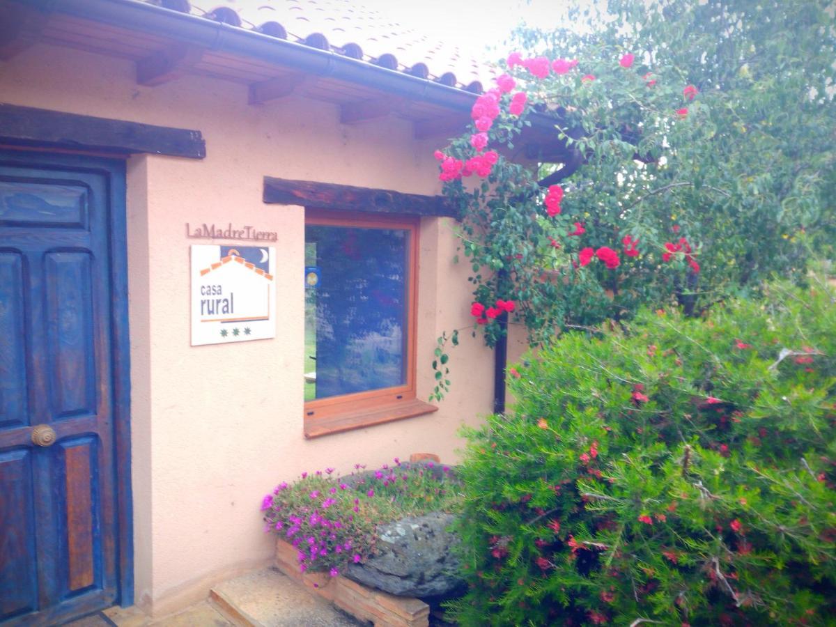 Villamejil Casa Rural Lamadretierra מראה חיצוני תמונה